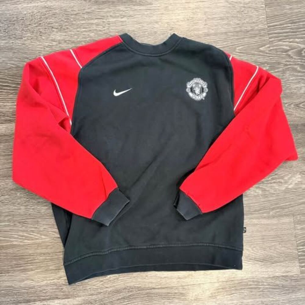 RARE vintage Nike Manchester City Soccer Sweatshirt - Medium
